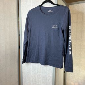 Vineyard Vines navy long sleeved tee